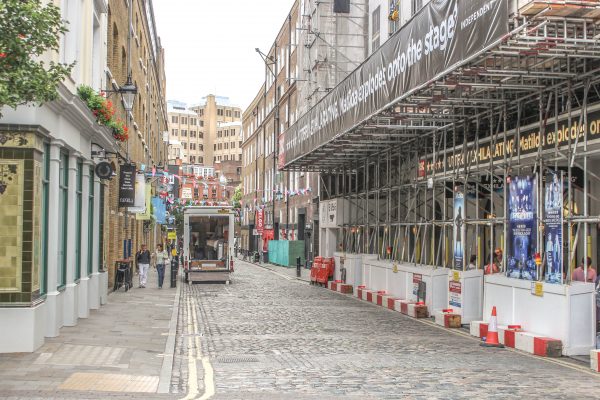 כל הזמן מתחדשת