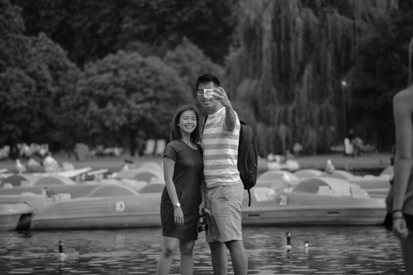 רגעים קצרים בשחור לבן