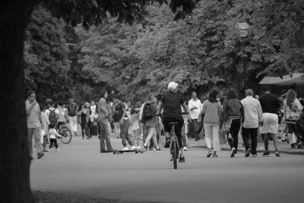 רגעים קצרים בשחור לבן