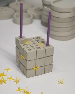 החנוכיה של סטודיו אורי ארואסטי