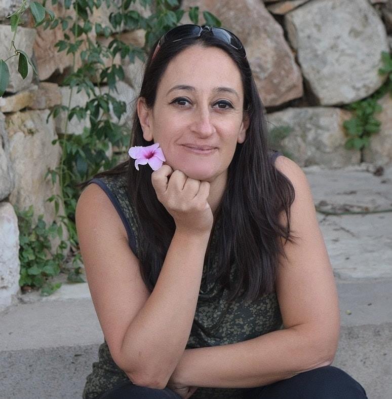 ריקי כהן זליג מעצבת גרפית