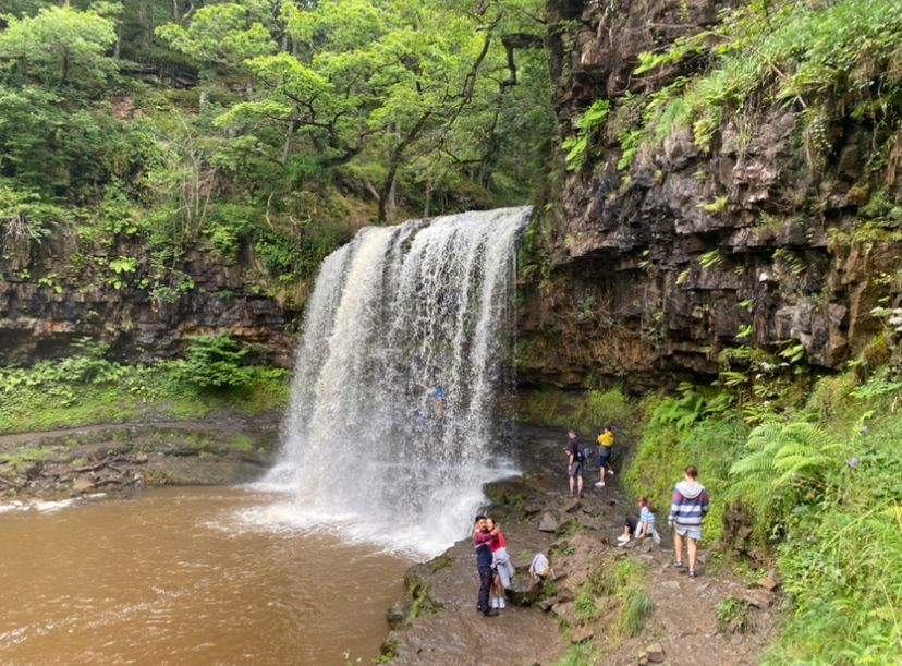 מפל Sgwd Yr Eira